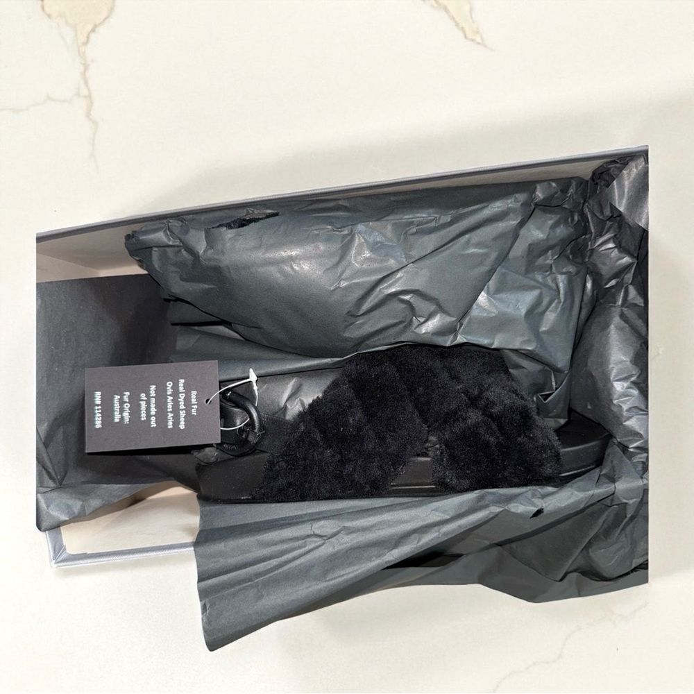 Nwt And Box Aquatalia Ireena Shealing/Calf Fur Slippers With Dust Bag Size 8m — image 2 of 8